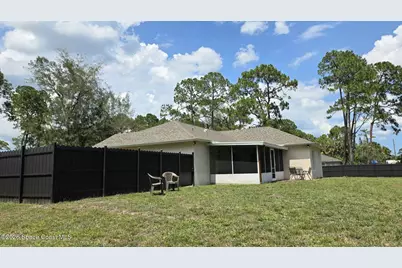 580 Harrisburg Street SW, Palm Bay, FL 32908 - Photo 21