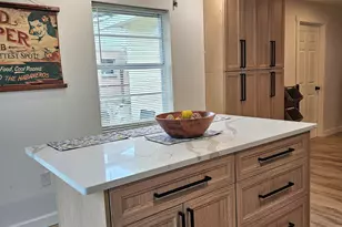 418 Count St, Melbourne, FL 32901 - Photo 9