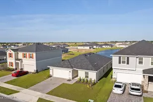 527 Glaspell Cir SE, Palm Bay, FL 32909 - Photo 5