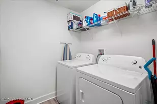 527 Glaspell Cir SE, Palm Bay, FL 32909 - Photo 33
