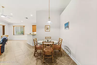 6223 Dorchester Way, Vero Beach, FL 32966 - Photo 17
