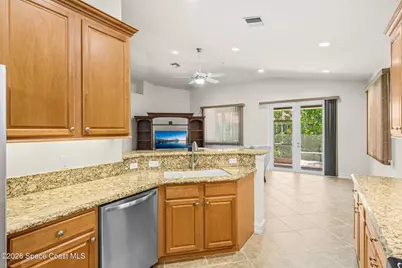 6223 Dorchester Way, Vero Beach, FL 32966 - Photo 7