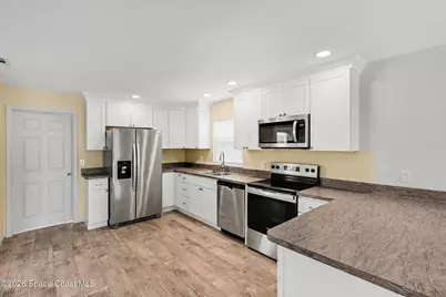 2890 College View Drive, Melbourne, FL 32935 - Photo 5