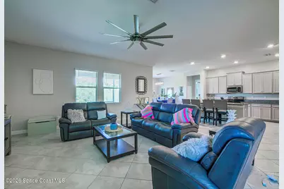 2723 Hilliard Drive, Wesley Chapel, FL 33545 - Photo 11