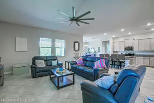 2723 Hilliard Dr, Wesley Chapel, FL 33545 - Photo 11