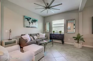 2723 Hilliard Dr, Wesley Chapel, FL 33545 - Photo 7