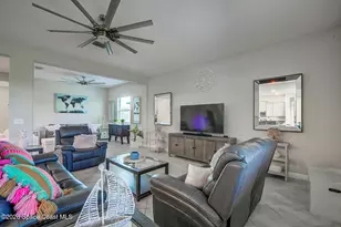 2723 Hilliard Dr, Wesley Chapel, FL 33545 - Photo 9