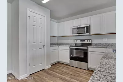 511 J A Bombardier Boulevard SW, Palm Bay, FL 32908 - Photo 7