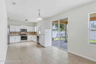 3747 Mt Carmel Ln, Melbourne, FL 32901 - Photo 5