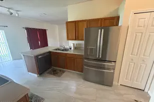 2741 Woodstream Cir, Kissimmee, FL 34743 - Photo 5