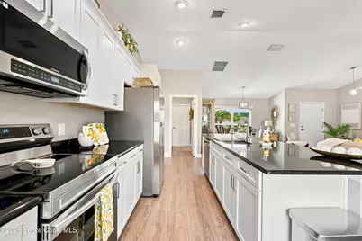1224 Captiva Island Circle SW, Palm Bay, FL 32908 - Photo 11