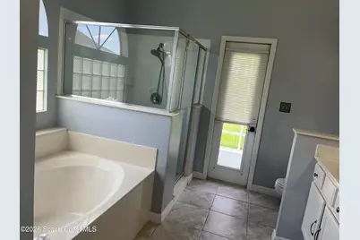 292 Carmel Drive N, Melbourne, FL 32940 - Photo 23