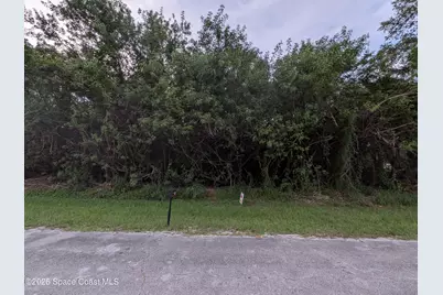 157 Abeto Terrace, Sebastian, FL 32958 - Photo 1