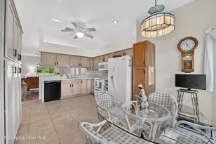 560 Greenleaf Ln, Titusville, FL 32780 - Photo 11