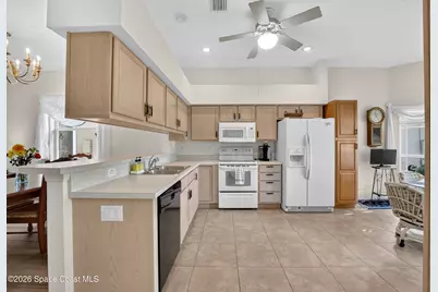 560 Greenleaf Lane, Titusville, FL 32780 - Photo 7