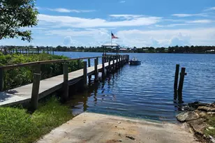 9581 Parker Dr, Micco, FL 32976 - Photo 9