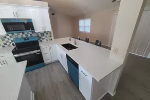 782 Simon St SE, Palm Bay, FL 32909 - Photo 11