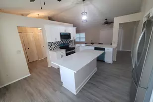 782 Simon St SE, Palm Bay, FL 32909 - Photo 9