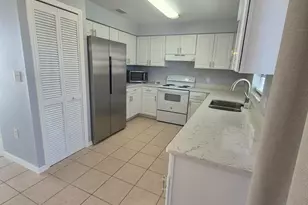 426 Jupiter Blvd NW, Palm Bay, FL 32907 - Photo 3