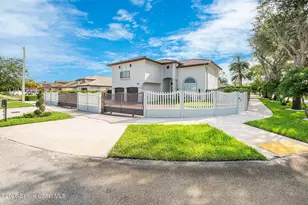 1385 SW 143rd Ct, Miami, FL 33181 - Photo 7