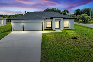 601 Yardley St SW, Palm Bay, FL 32908 - Photo 3