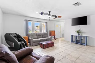 674 Antigua St NE, Palm Bay, FL 32907 - Photo 5
