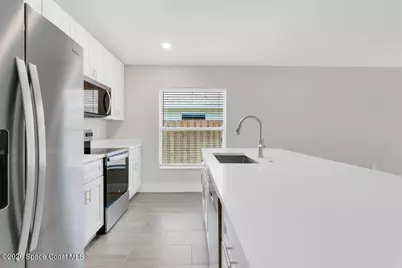 889 Dunbar Street N, Cocoa, FL 32927 - Photo 5