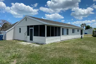 1264 Dawn St NE, Palm Bay, FL 32905 - Photo 3