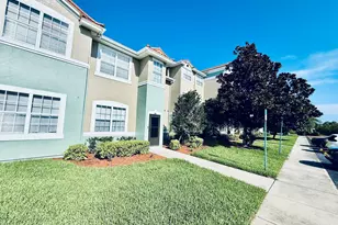 5693 Star Rush Dr, Melbourne, FL 32940 - Photo 5