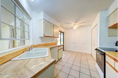 1085 Celle Avenue NW, Palm Bay, FL 32907 - Photo 7