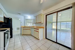 1085 Celle Ave NW, Palm Bay, FL 32907 - Photo 9
