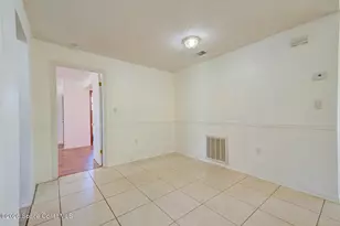 1085 Celle Ave NW, Palm Bay, FL 32907 - Photo 5