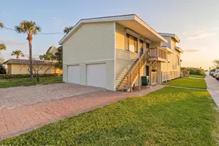 558 Harrison Ave, Cape Canaveral, FL 32920 - Photo 3