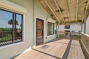 558 Harrison Ave, Cape Canaveral, FL 32920 - Photo 13