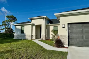 1326 Seeley Cir NW, Palm Bay, FL 32907 - Photo 3