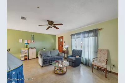 689 Caballero Avenue SE, Palm Bay, FL 32909 - Photo 7