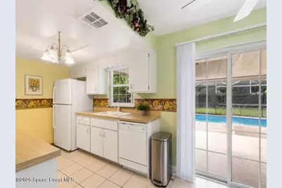 689 Caballero Avenue SE, Palm Bay, FL 32909 - Photo 3