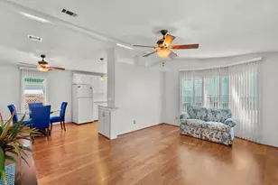 836 Hyacinth Cir, Barefoot Bay, FL 32976 - Photo 5