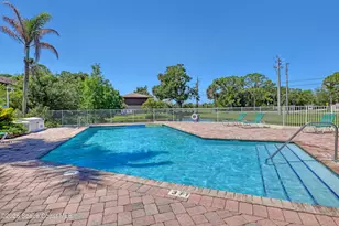 2464 Hemingway Ln, Merritt Island, FL 32953 - Photo 3