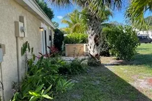 834 Wateroak Dr NE, Palm Bay, FL 32905 - Photo 17