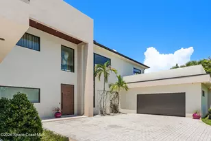 7866 Casuarina Dr, Melbourne Beach, FL 32951 - Photo 15