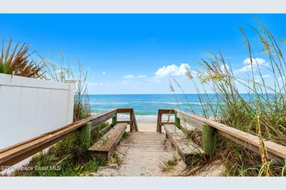 7866 Casuarina Drive, Melbourne Beach, FL 32951 - Photo 11