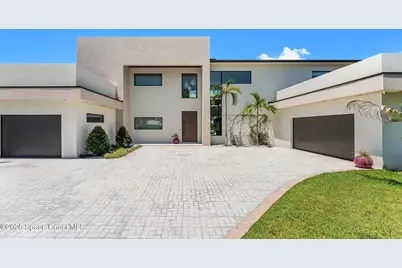 7866 Casuarina Drive, Melbourne Beach, FL 32951 - Photo 13