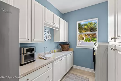 133 Windemere Place, Melbourne Beach, FL 32951 - Photo 29