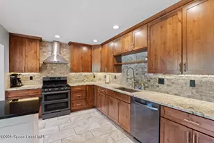4357 Ligustrum Dr, Melbourne, FL 32934 - Photo 11