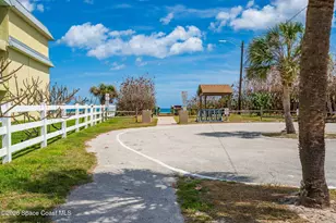 1318 S Miramar Ave, Indialantic, FL 32903 - Photo 37