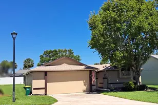 594 Pine Forest Ct, Melbourne, FL 32940 - Photo 3