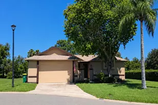 594 Pine Forest Ct, Melbourne, FL 32940 - Photo 1