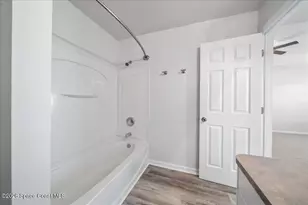 990 Luminary Cir, Melbourne, FL 32901 - Photo 15