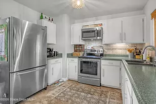 858 Carnival Rd SE, Palm Bay, FL 32909 - Photo 9